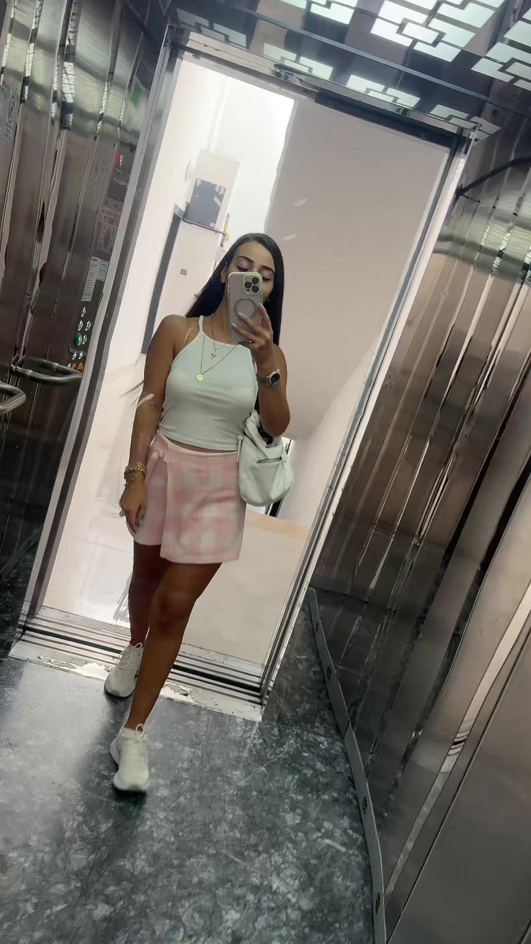 @Merve Alga&ccedil;