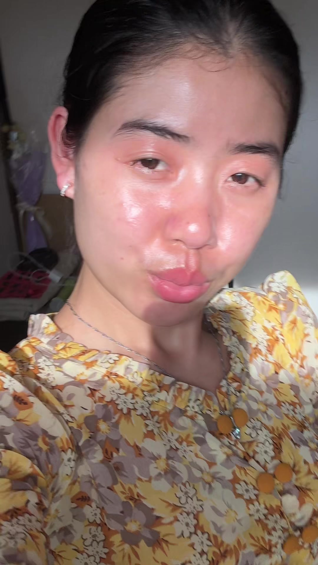 @Hnin Pearl Zaw