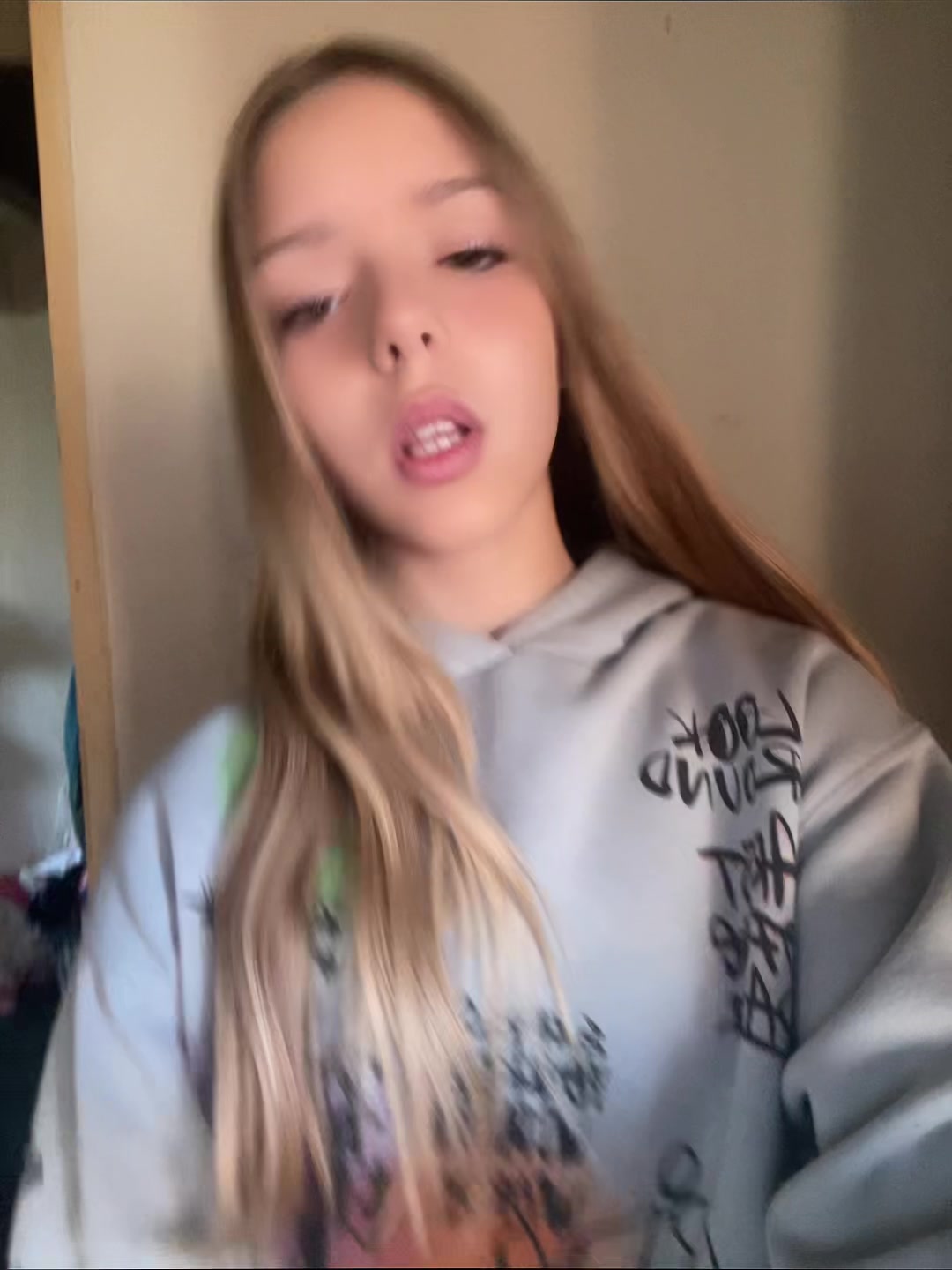 @🦎