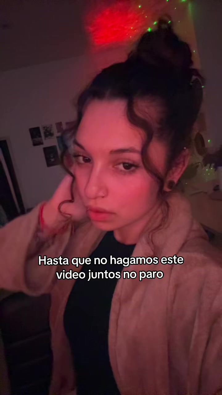 @Vickyschhh