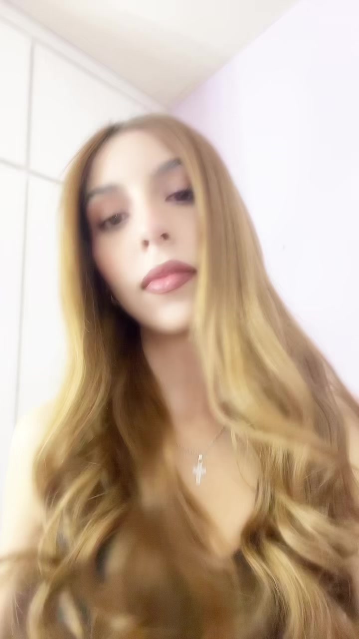 @yaneqqq
