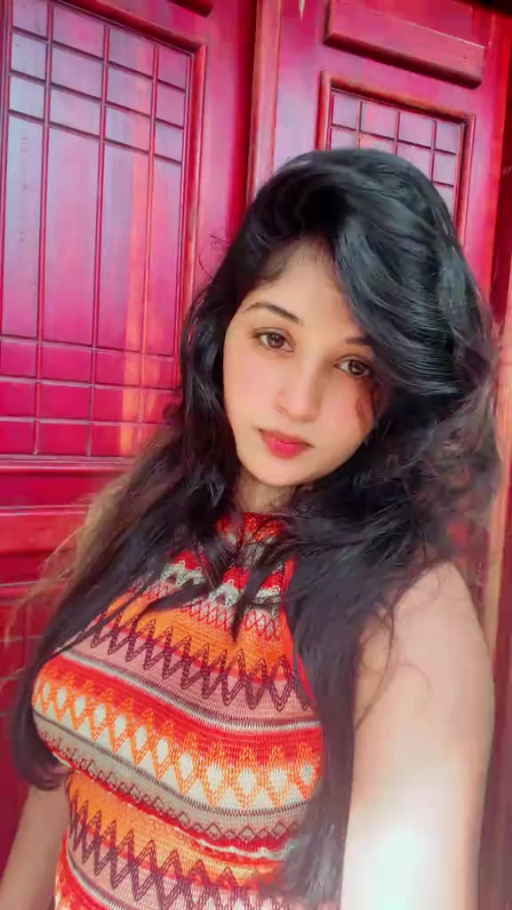 @නිෂූ | Nishu | நிஷு 🦋