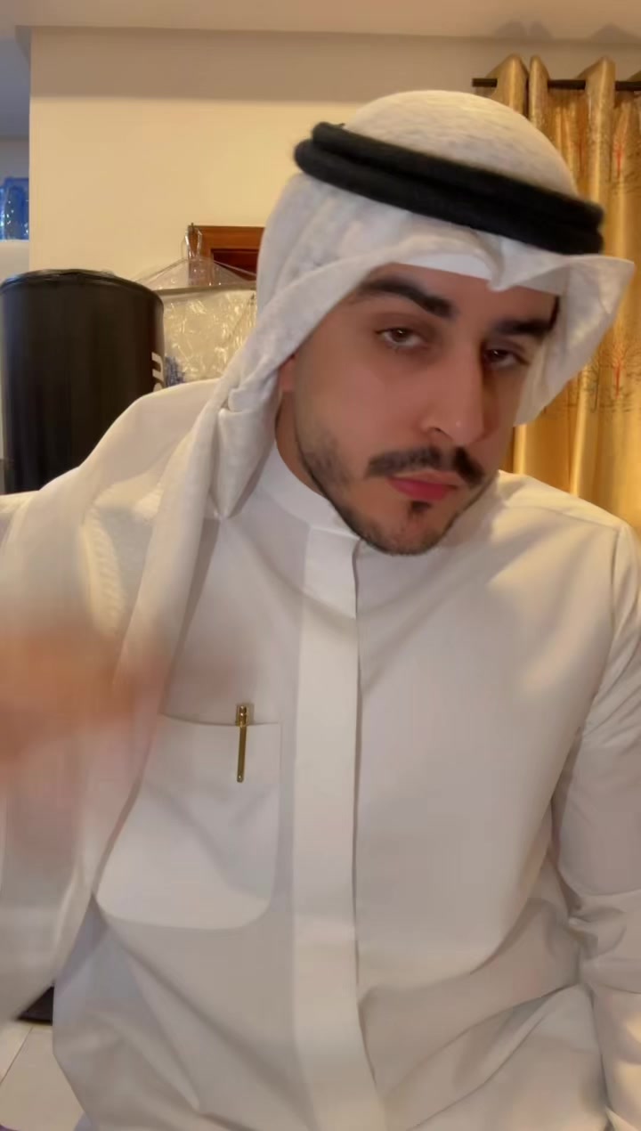 @Wolverine 👑🐺🇰🇼🥊