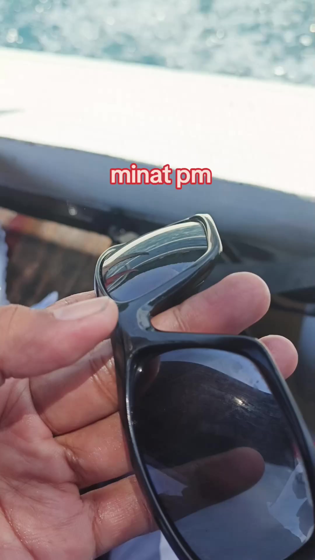 @𝙪𝙨𝙧𝙤𝙠