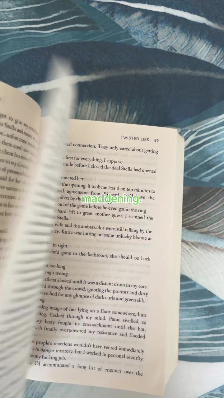 @Evie Marie 📚🪐