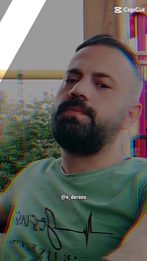 @taçsız kral ☘️🍂🍁