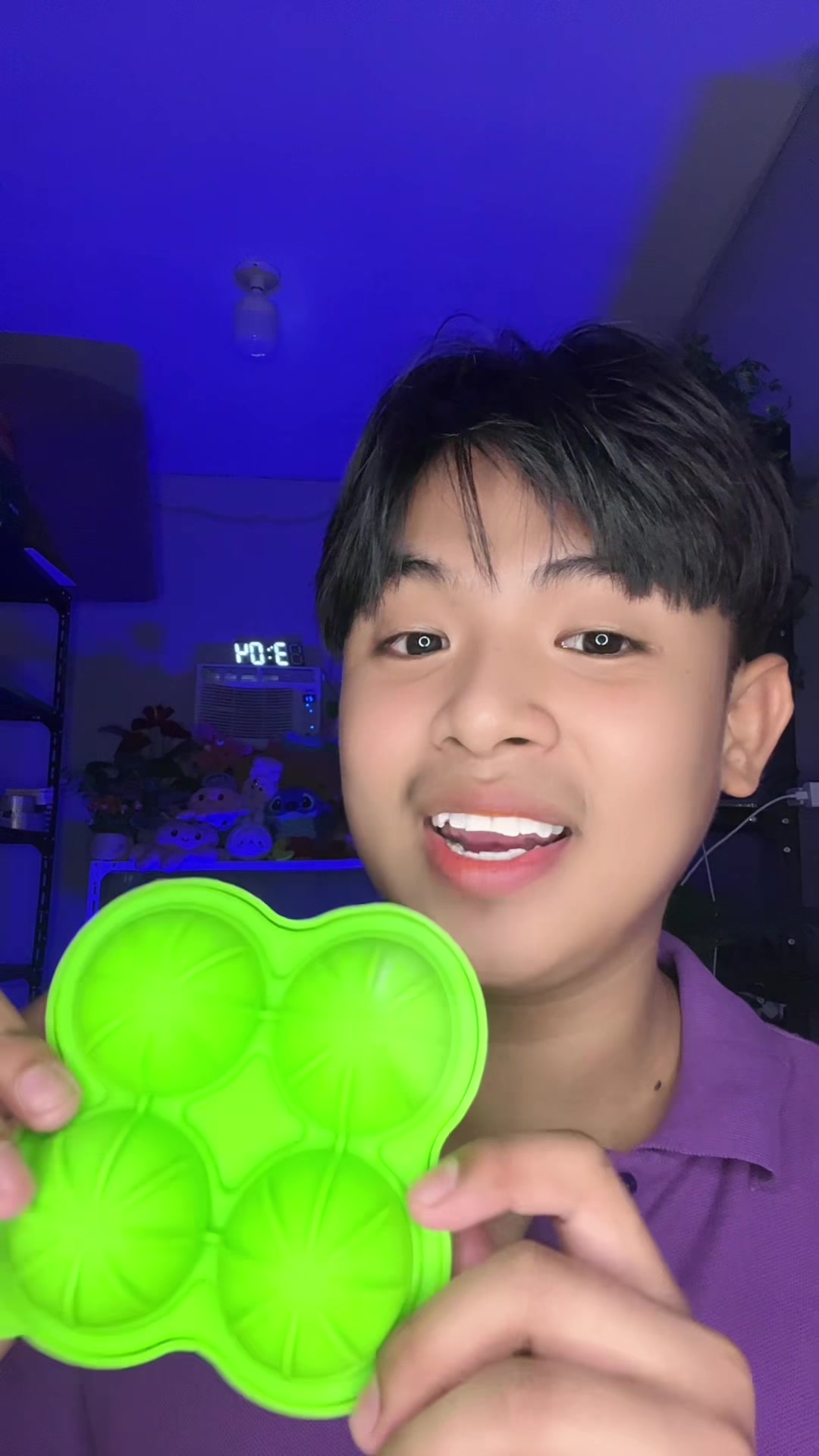 @yourchinito