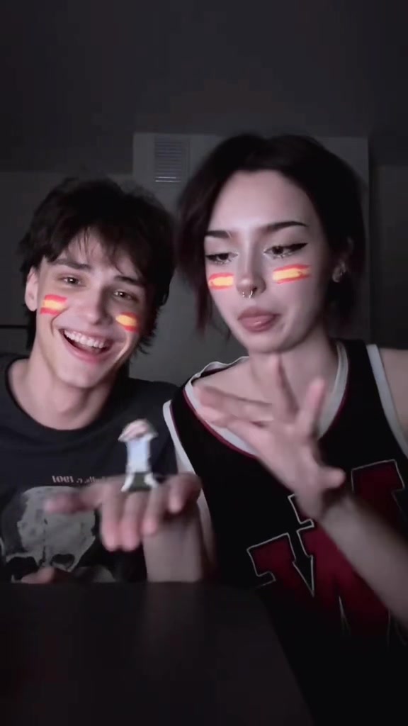 @charlotteyama0