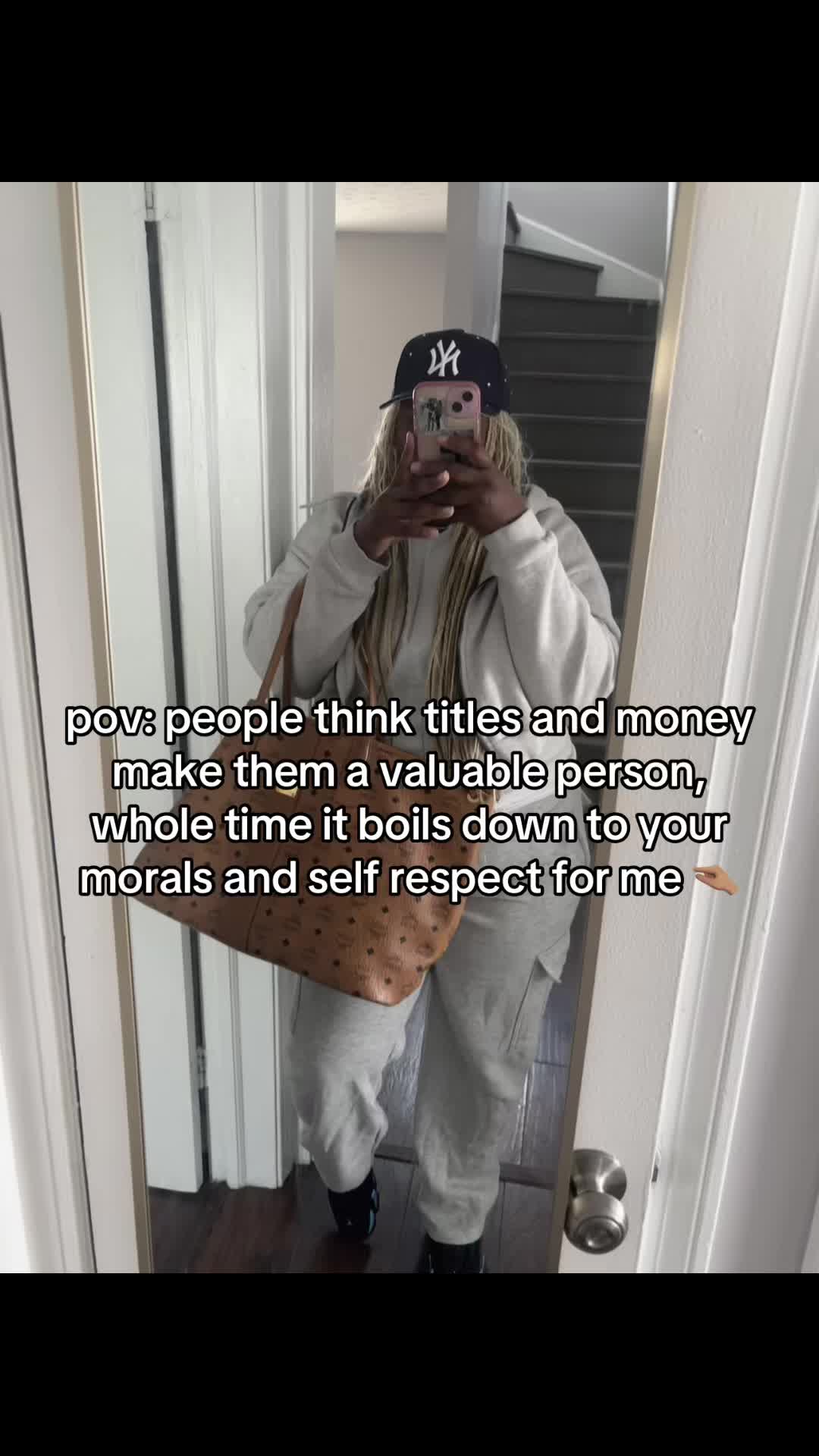 @neyonceee