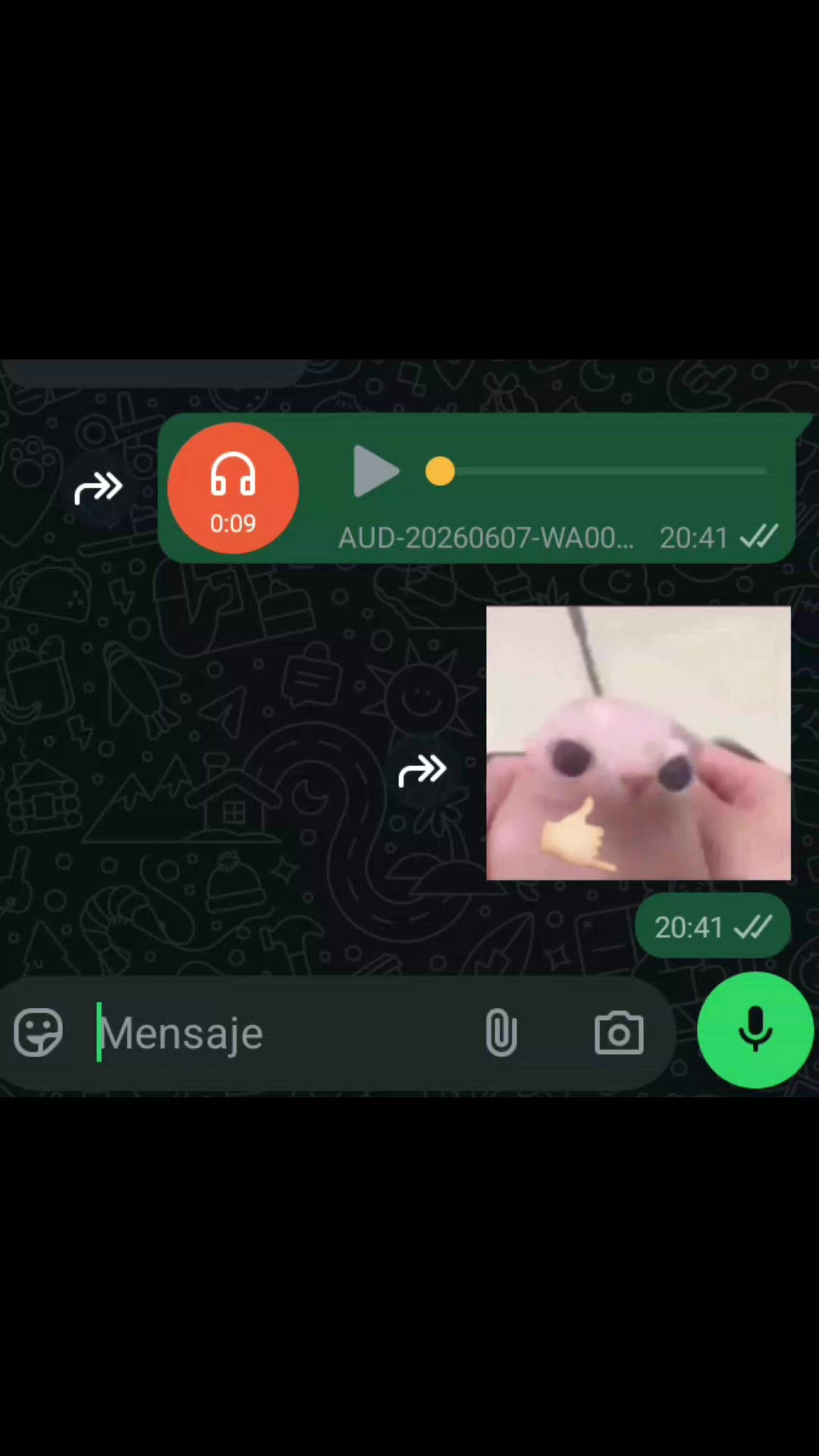 @s0squ3_