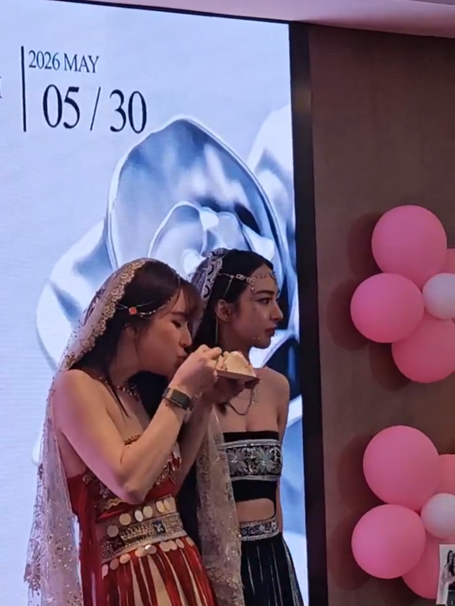 @MooKhem.Rin 🇮🇩