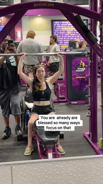 @paraplegic queen 👸