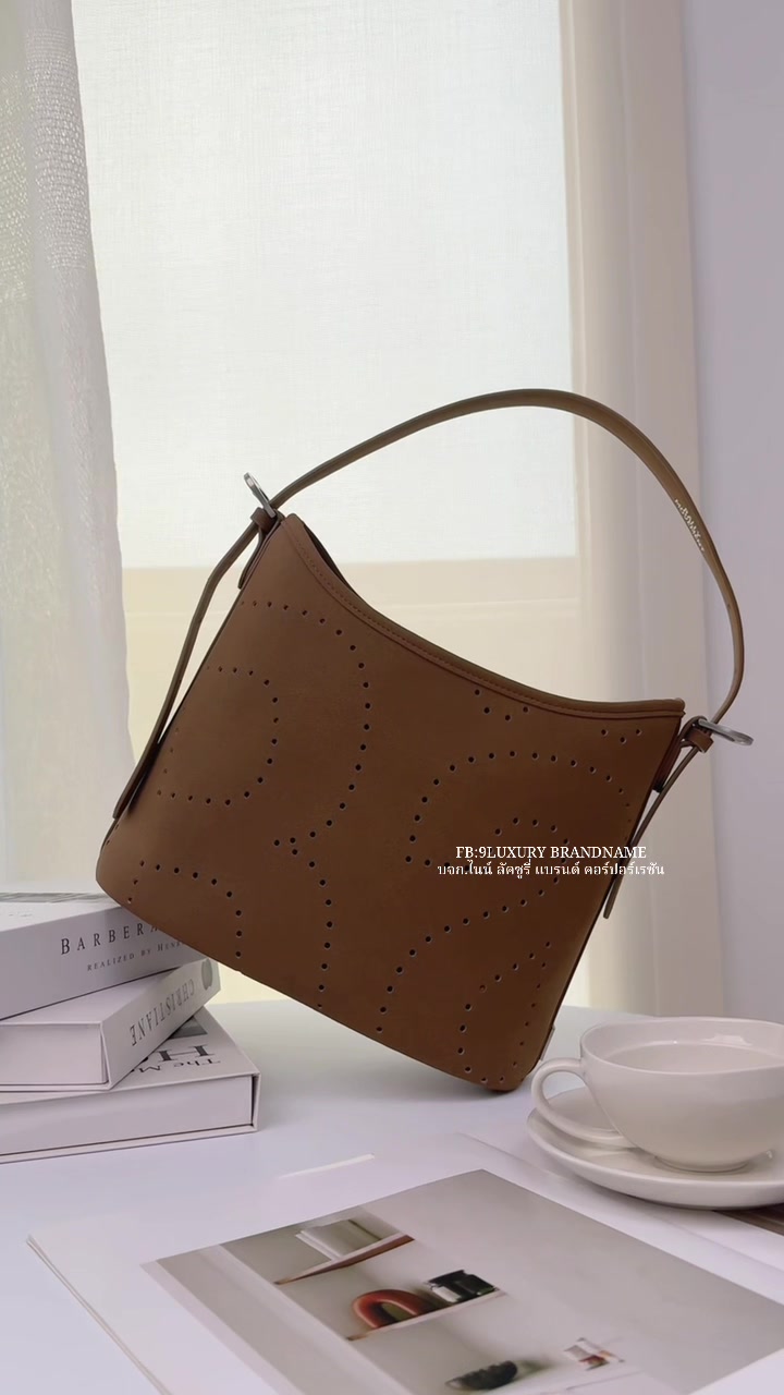 @9LUXURY BRANDNAME