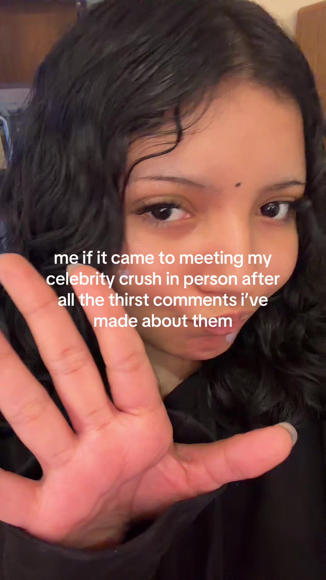 @destikneee