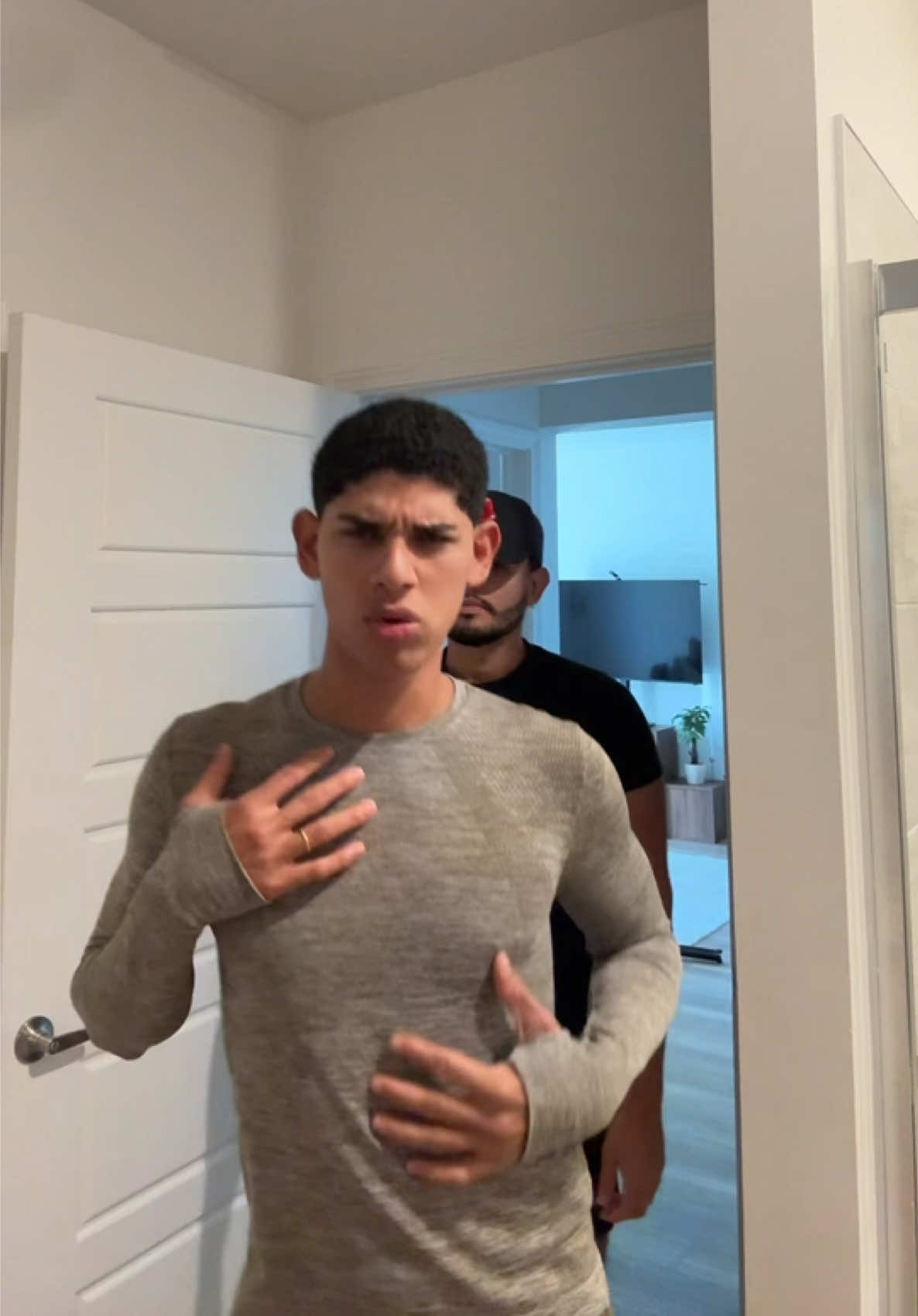 @anruizder
