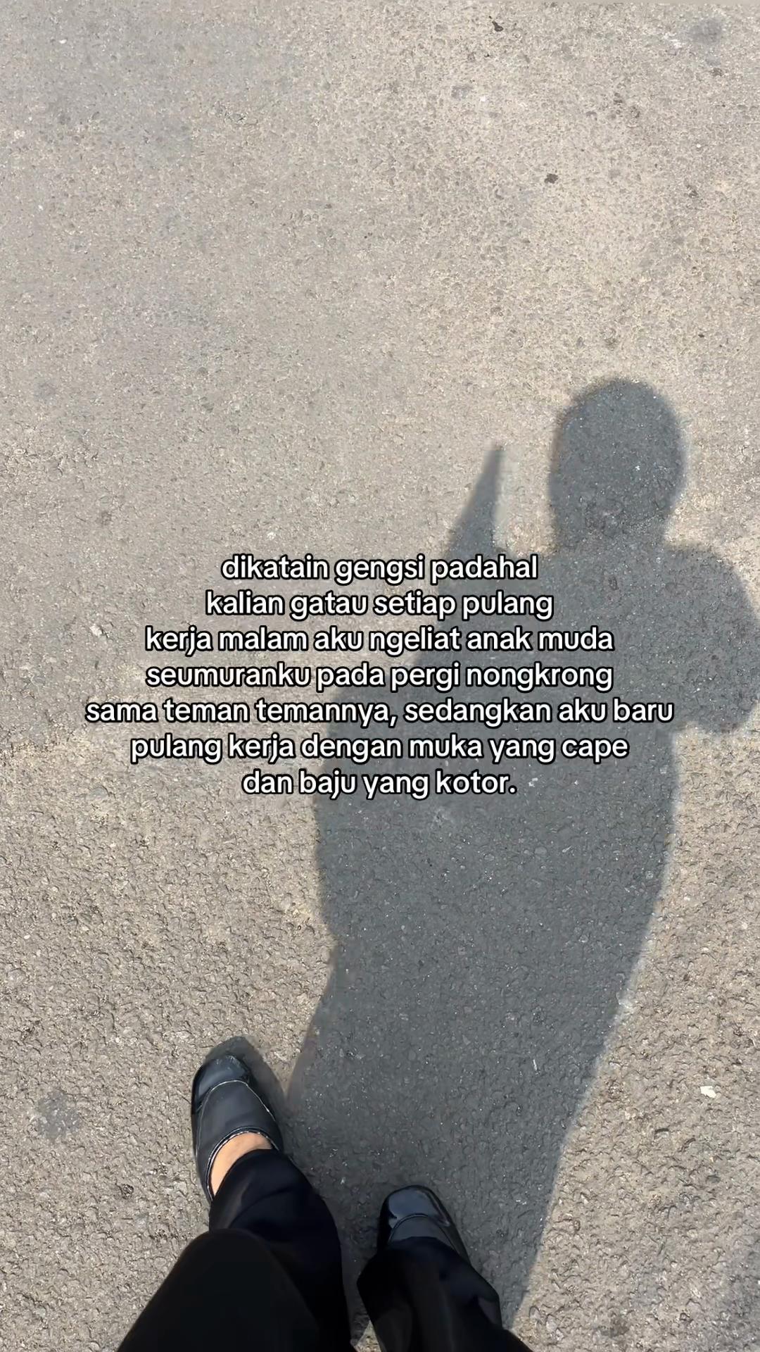 @🦋