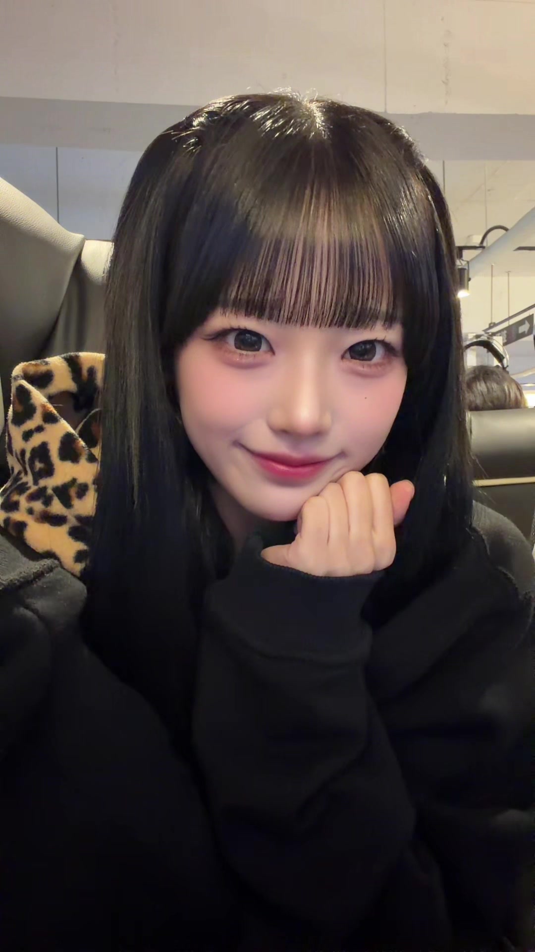 @점니