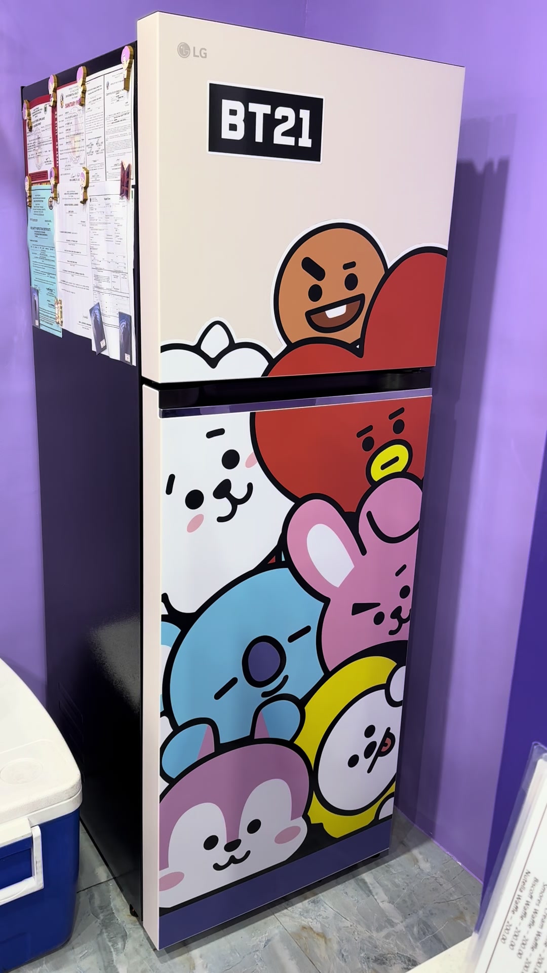 @OT7 Purple Cafe