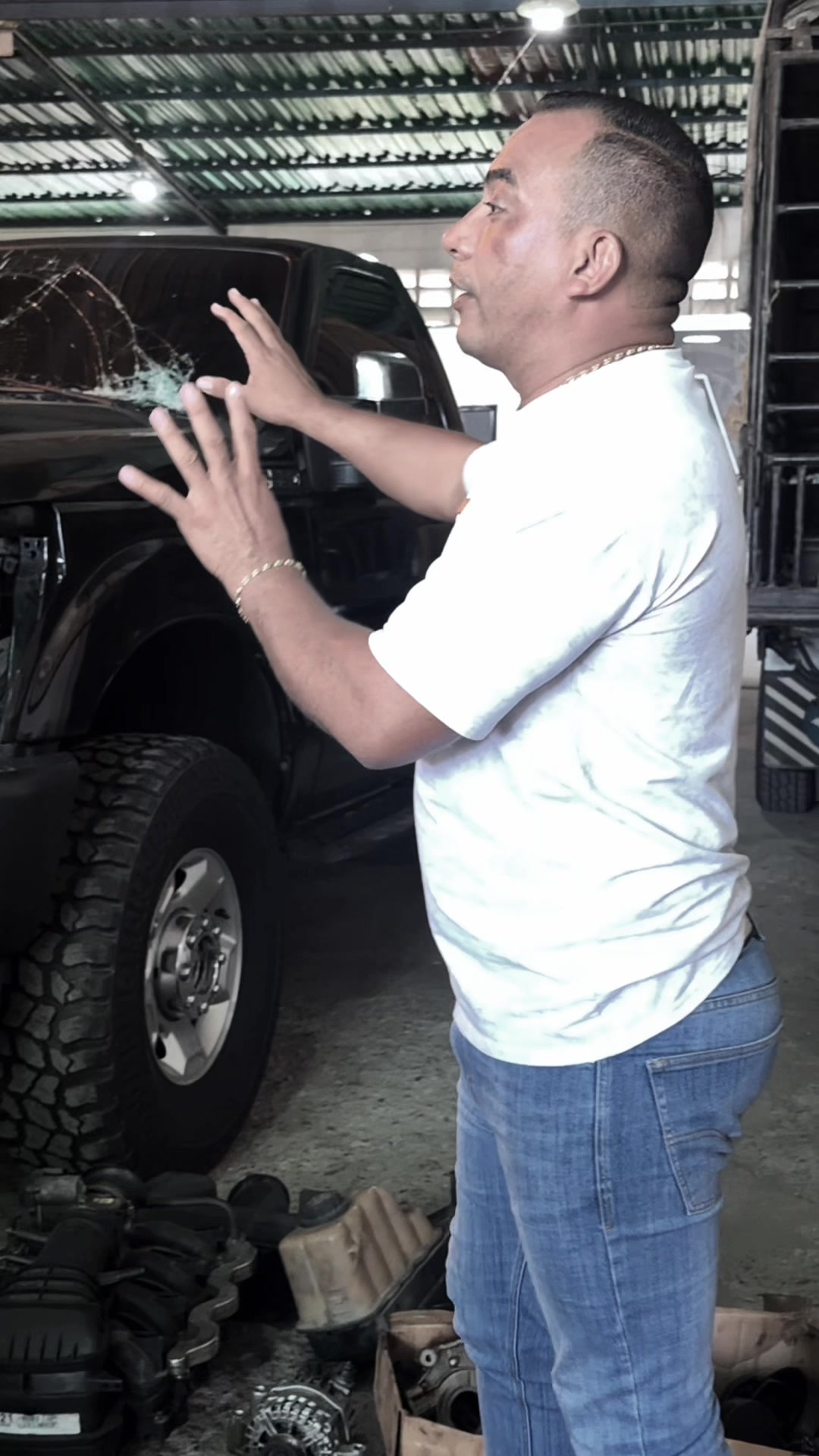 @V&iacute;ctor Aponte
