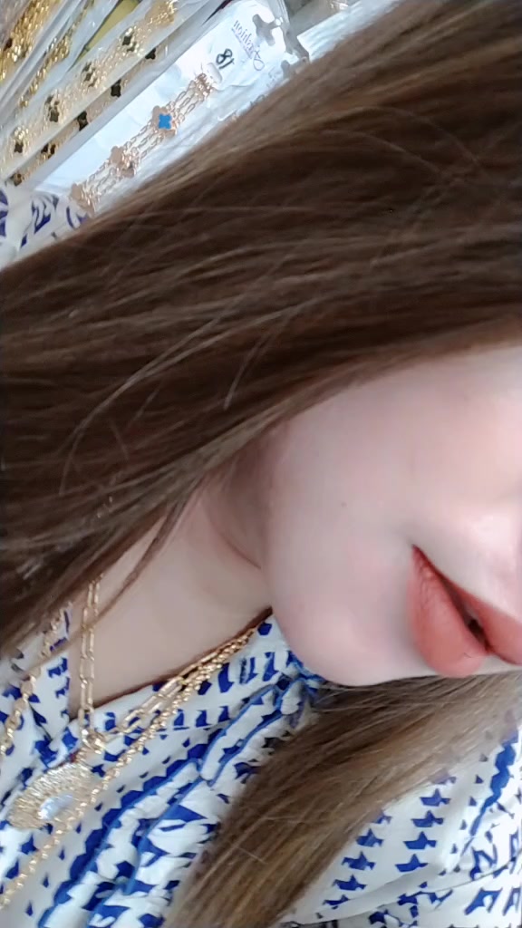 @tiara888