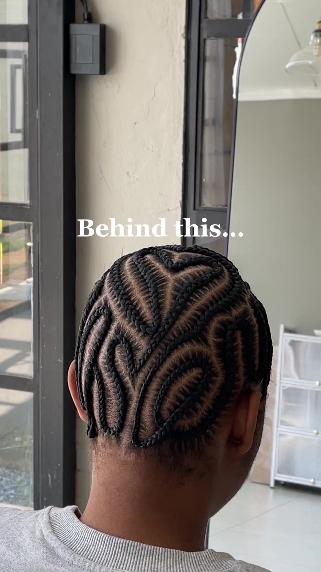 @Zee's_hair_studio