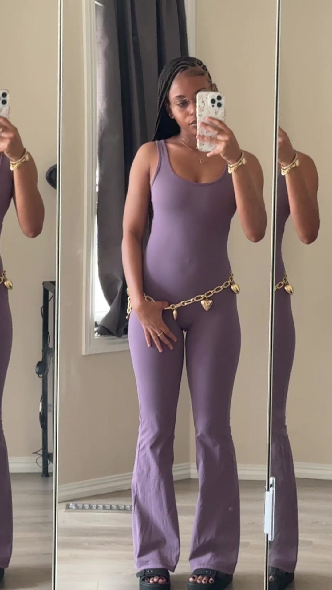 @Emily🖤👤