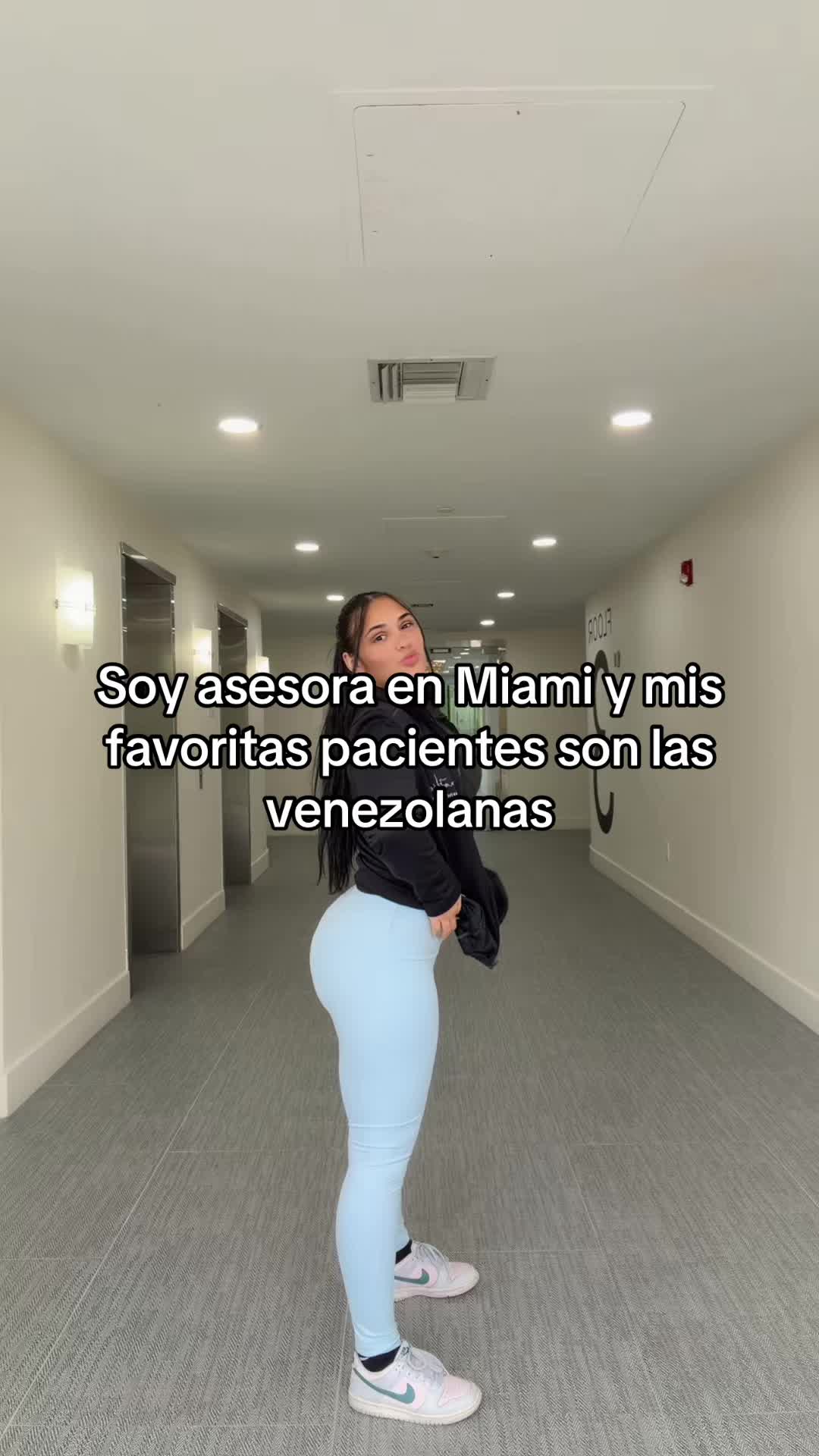 @M E L A N Y