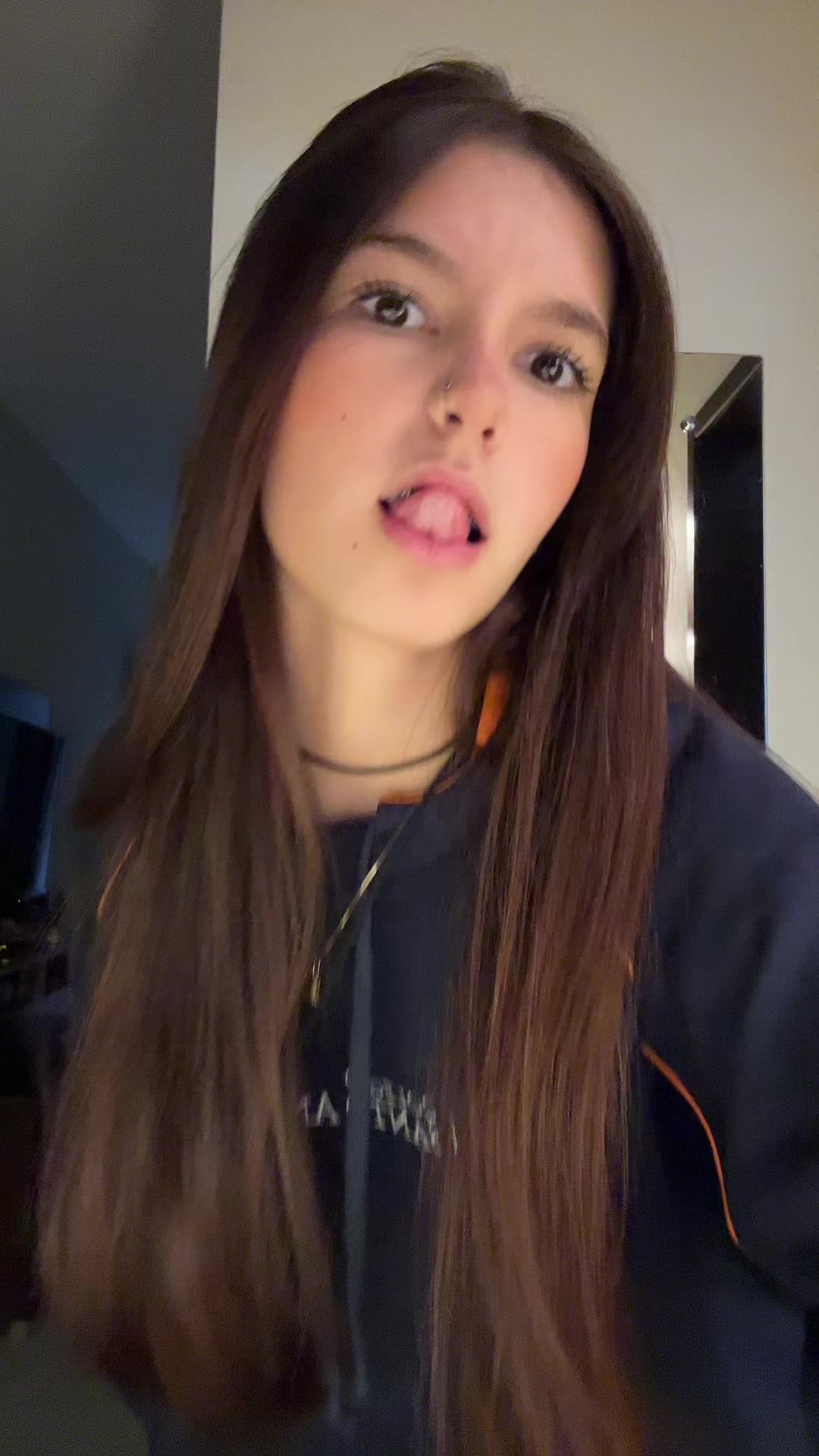 @gabisahks
