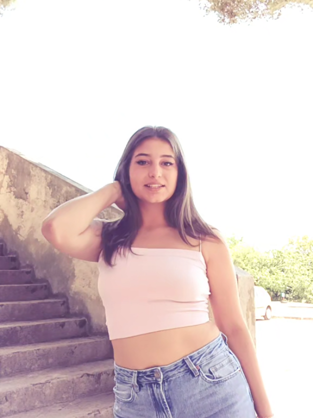 @T B
