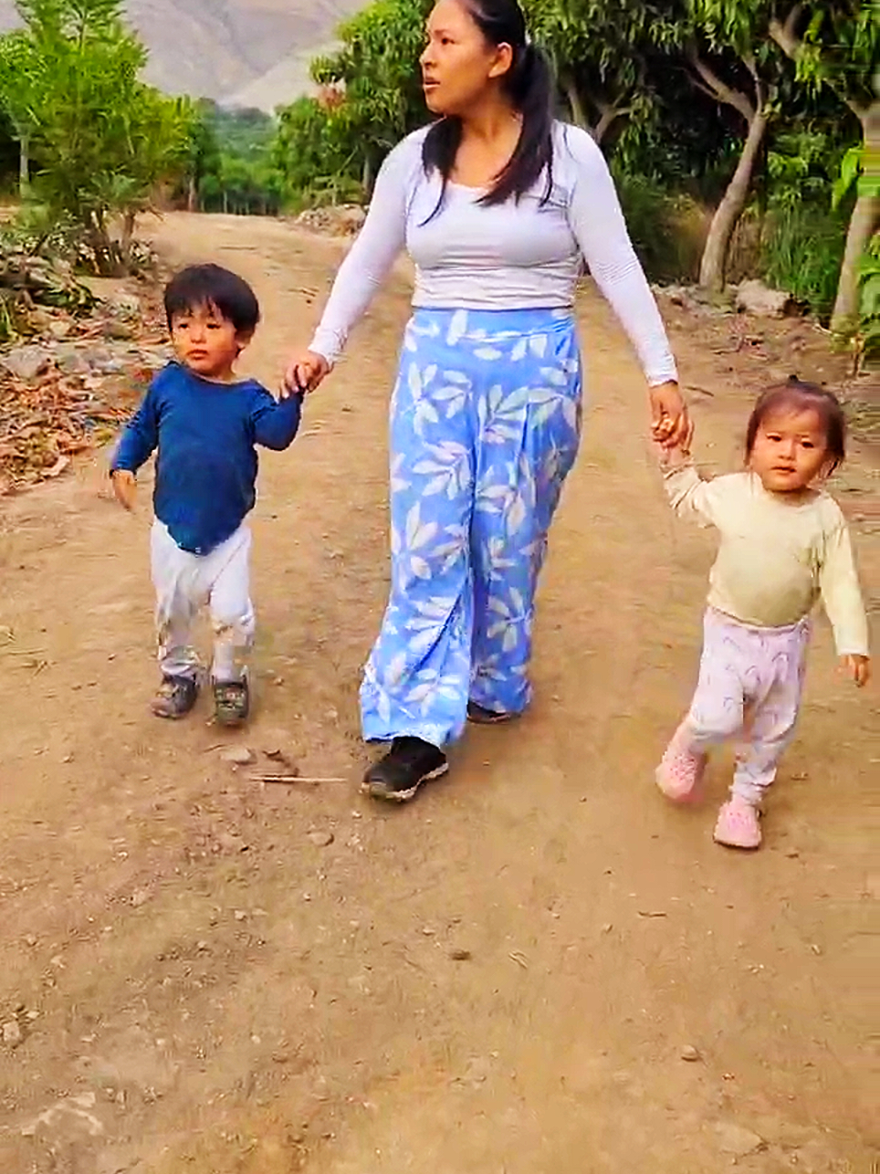 @Mari| Mamá gemelar