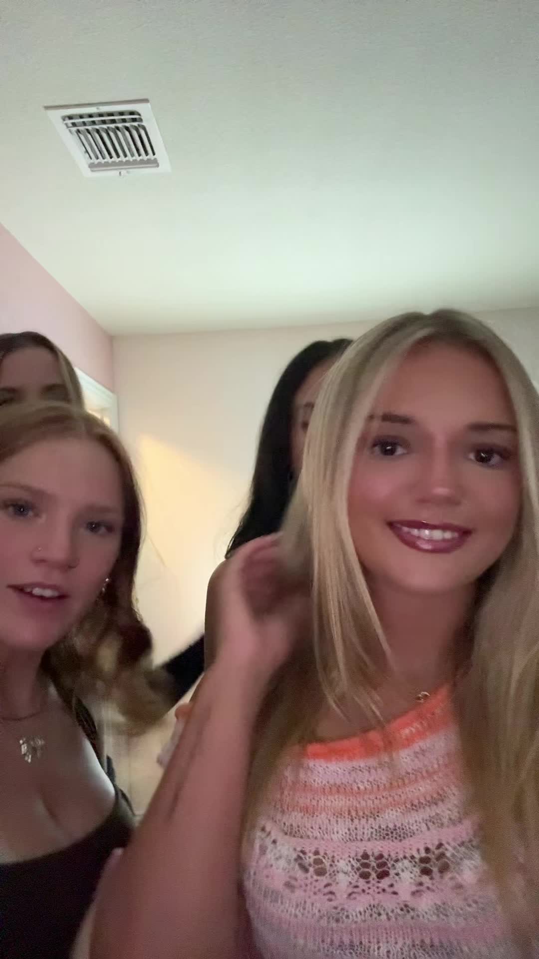 @🙅🏼&zwj;♀️