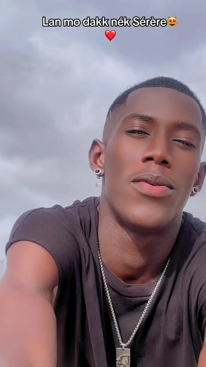 @PRINCE_✪_LØÜFA_🇸🇳!!