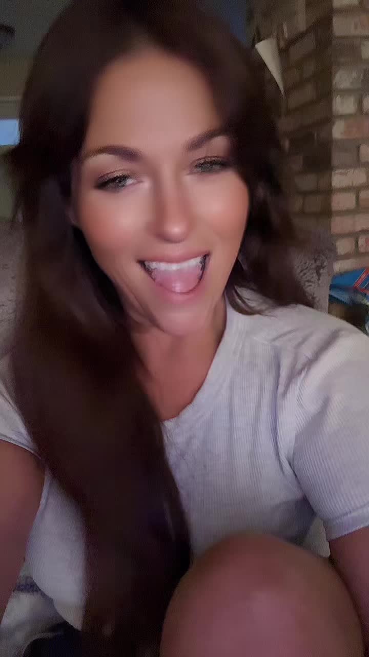 @JazzieAzzie