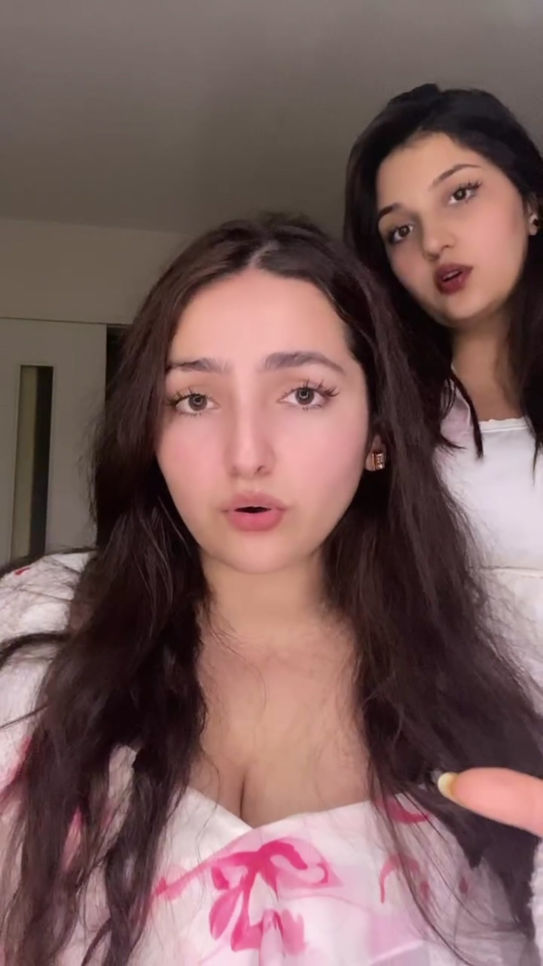 @🧿