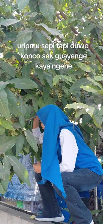 @Sussy☑️