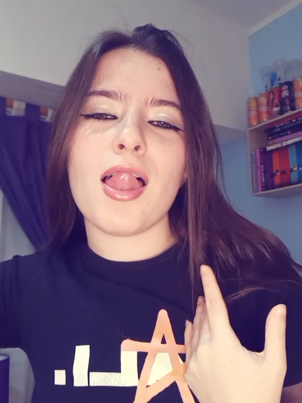 @Cande♡