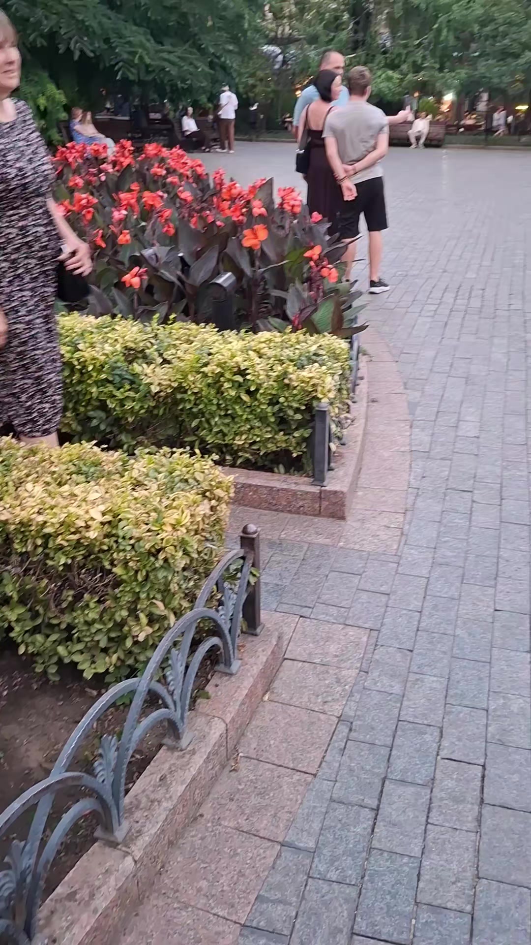 @Одеський Ваньок 😎