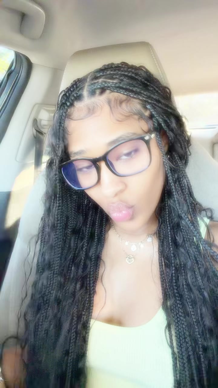 @thegirlnextdoor🧛🏽♀️
