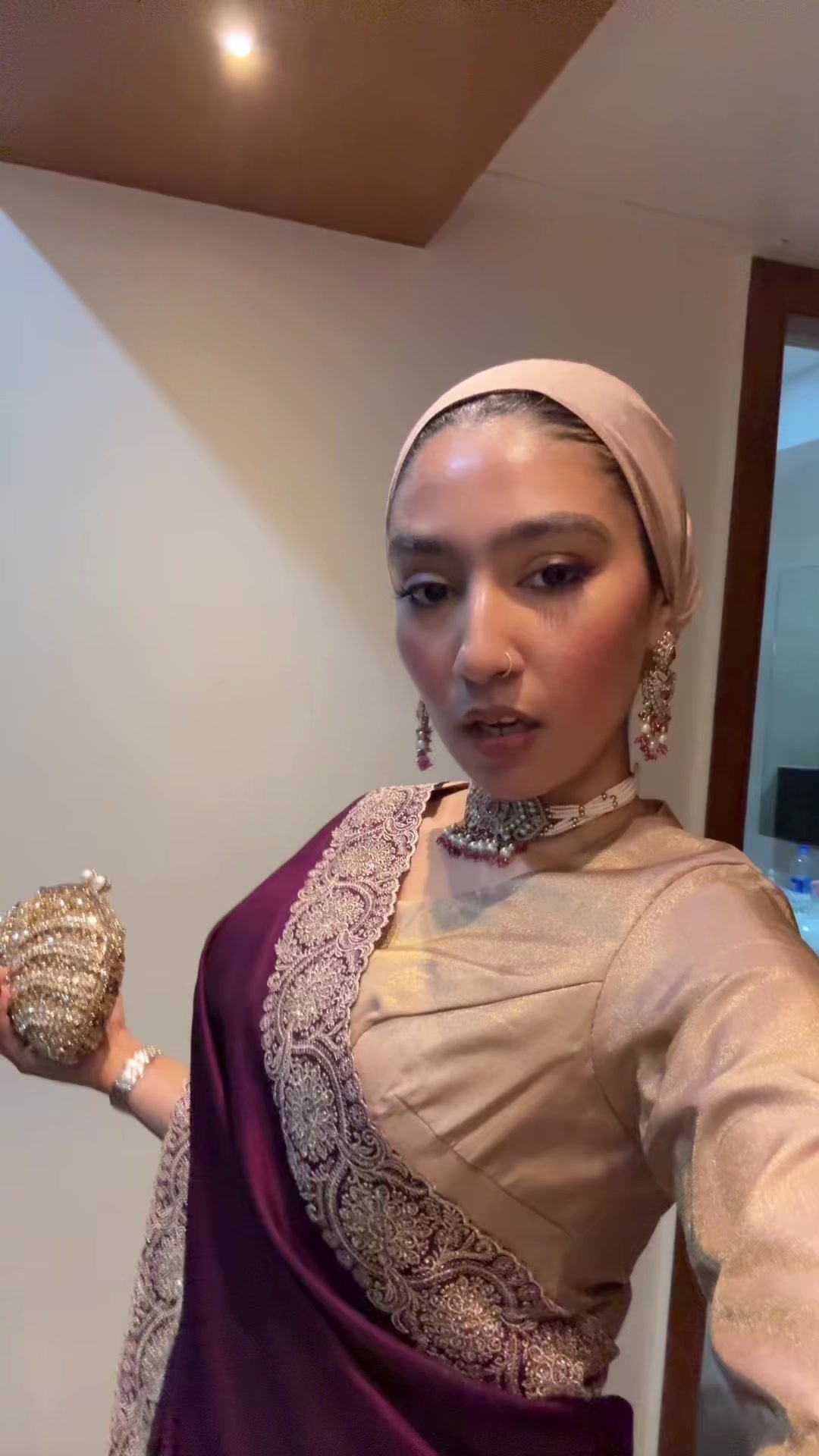 @Mehnaz💫