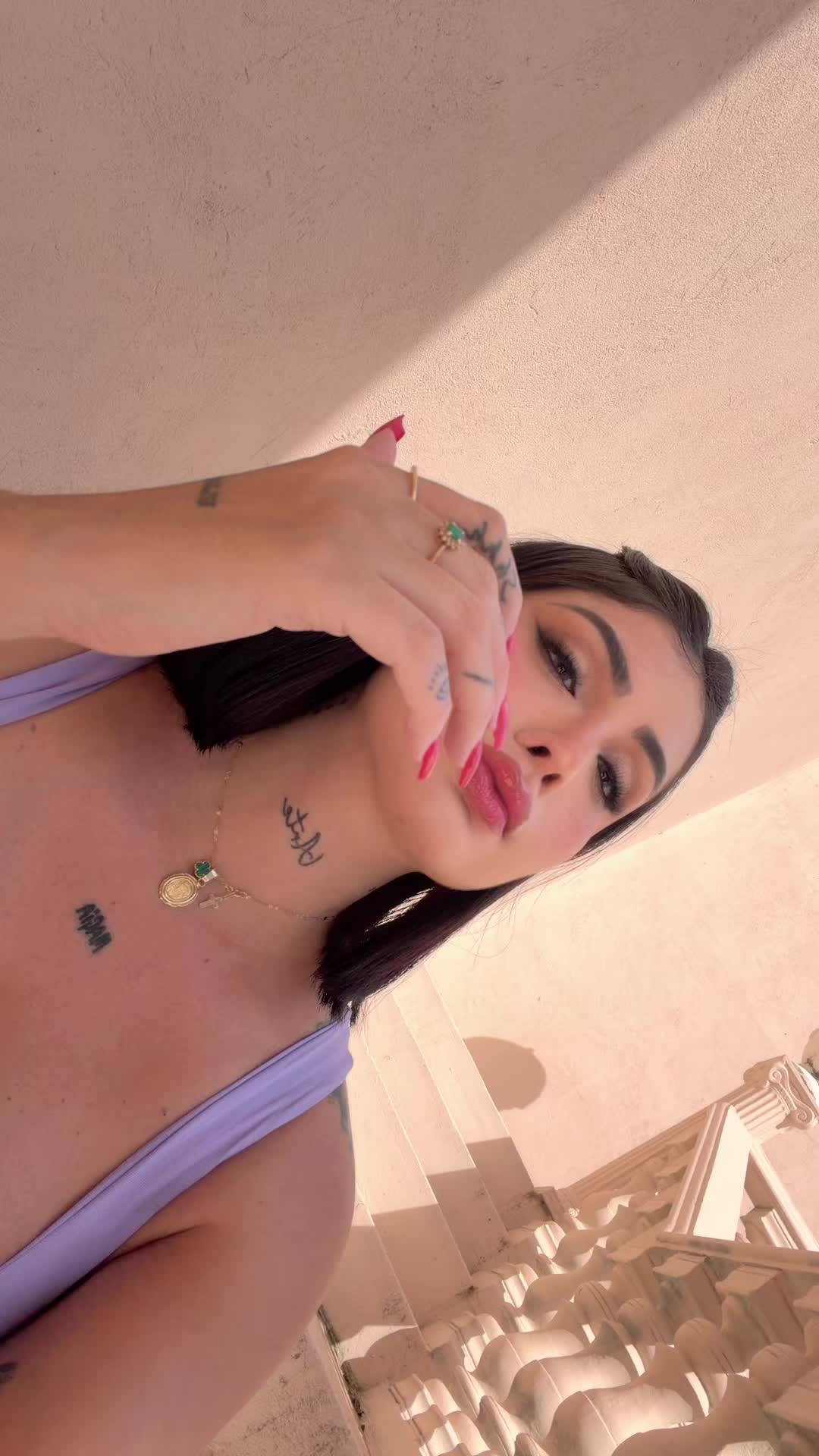 @Paola Vega