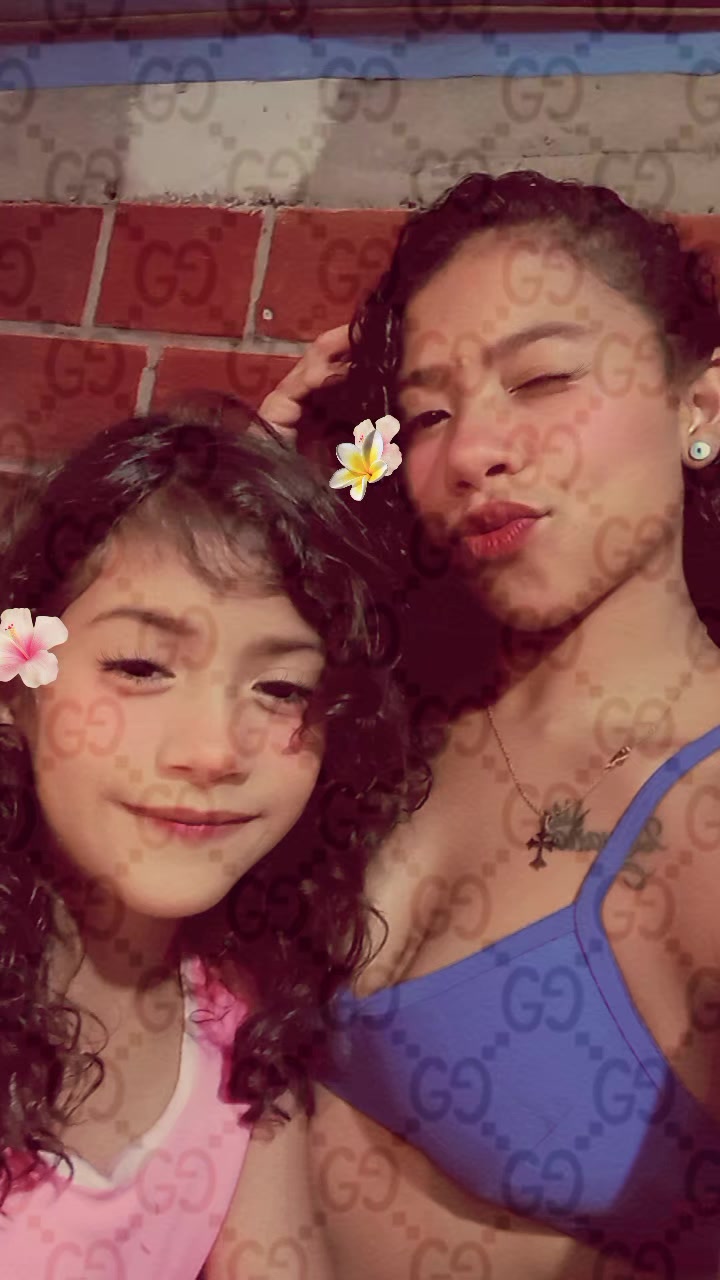 @anyelina