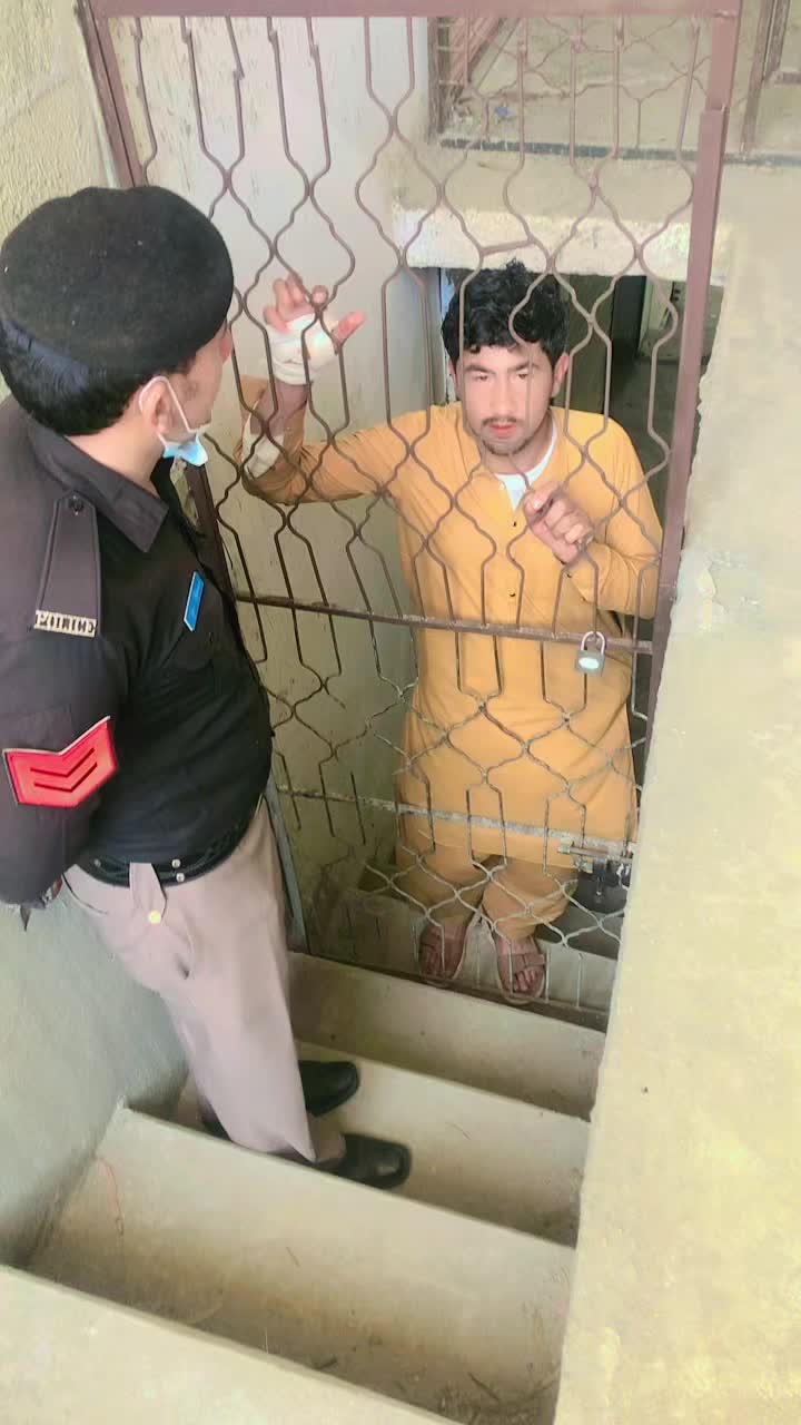 @MaLiK AdNaN DuRaNi 711