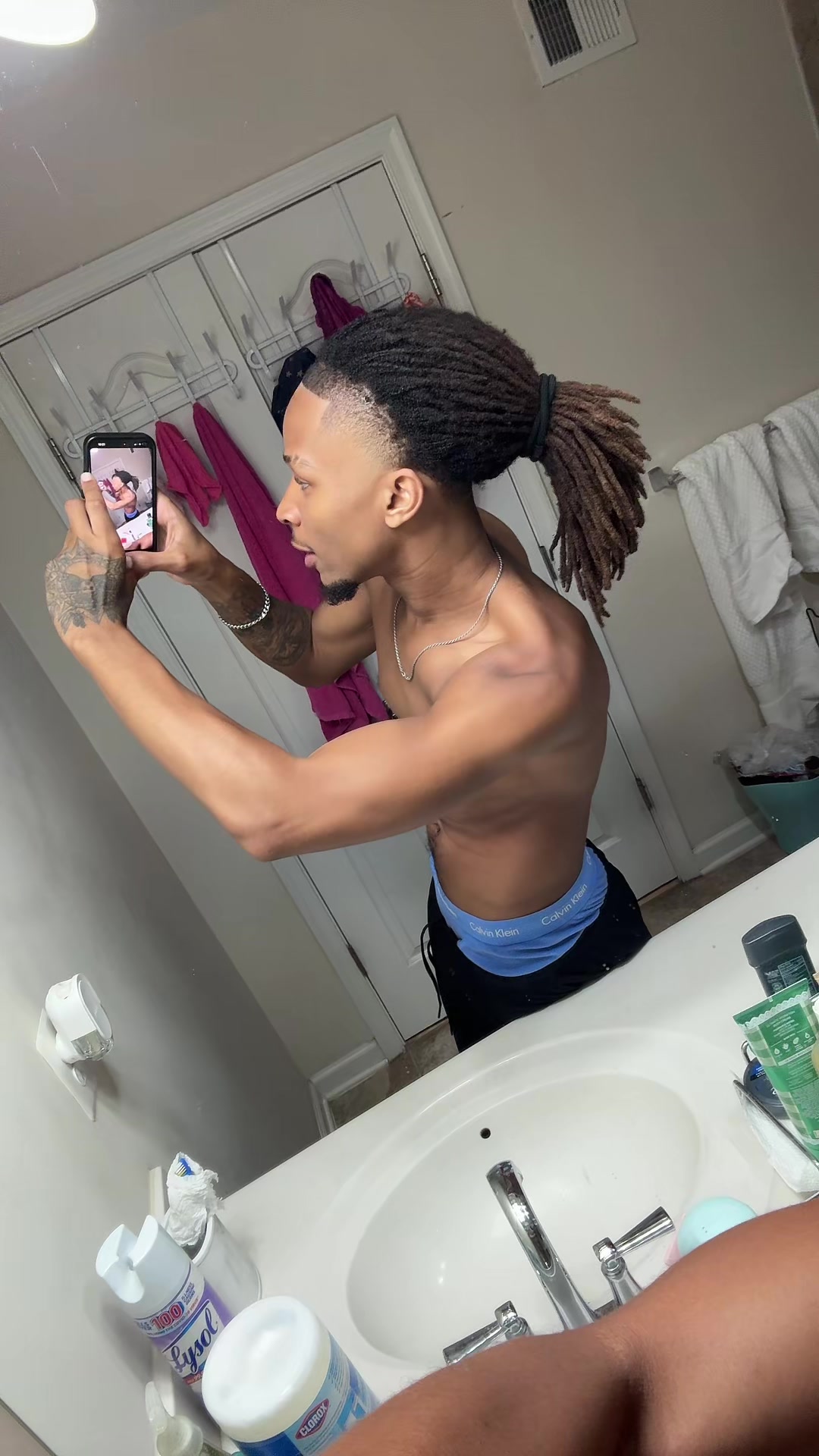 @str8fetti