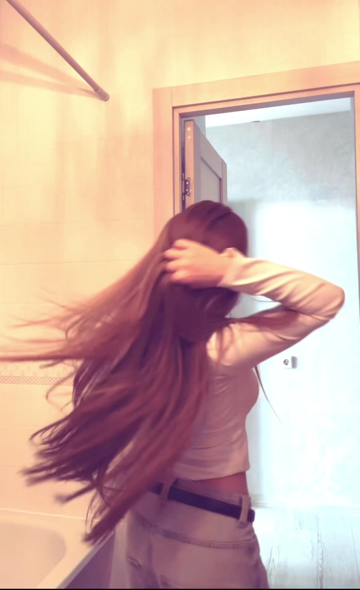 @unessa