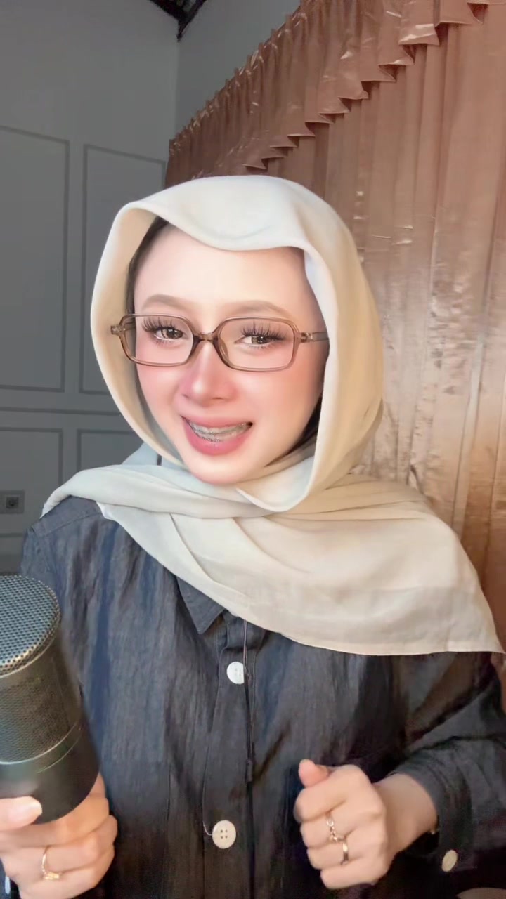 @ليديا رحمة