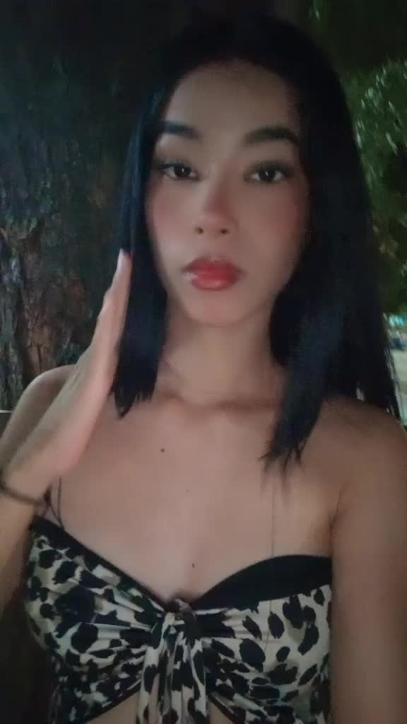 @Val🫠