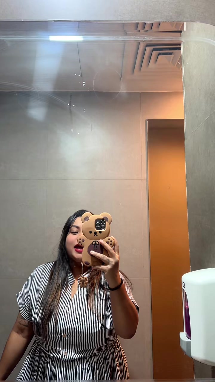 @Anjuuu👑