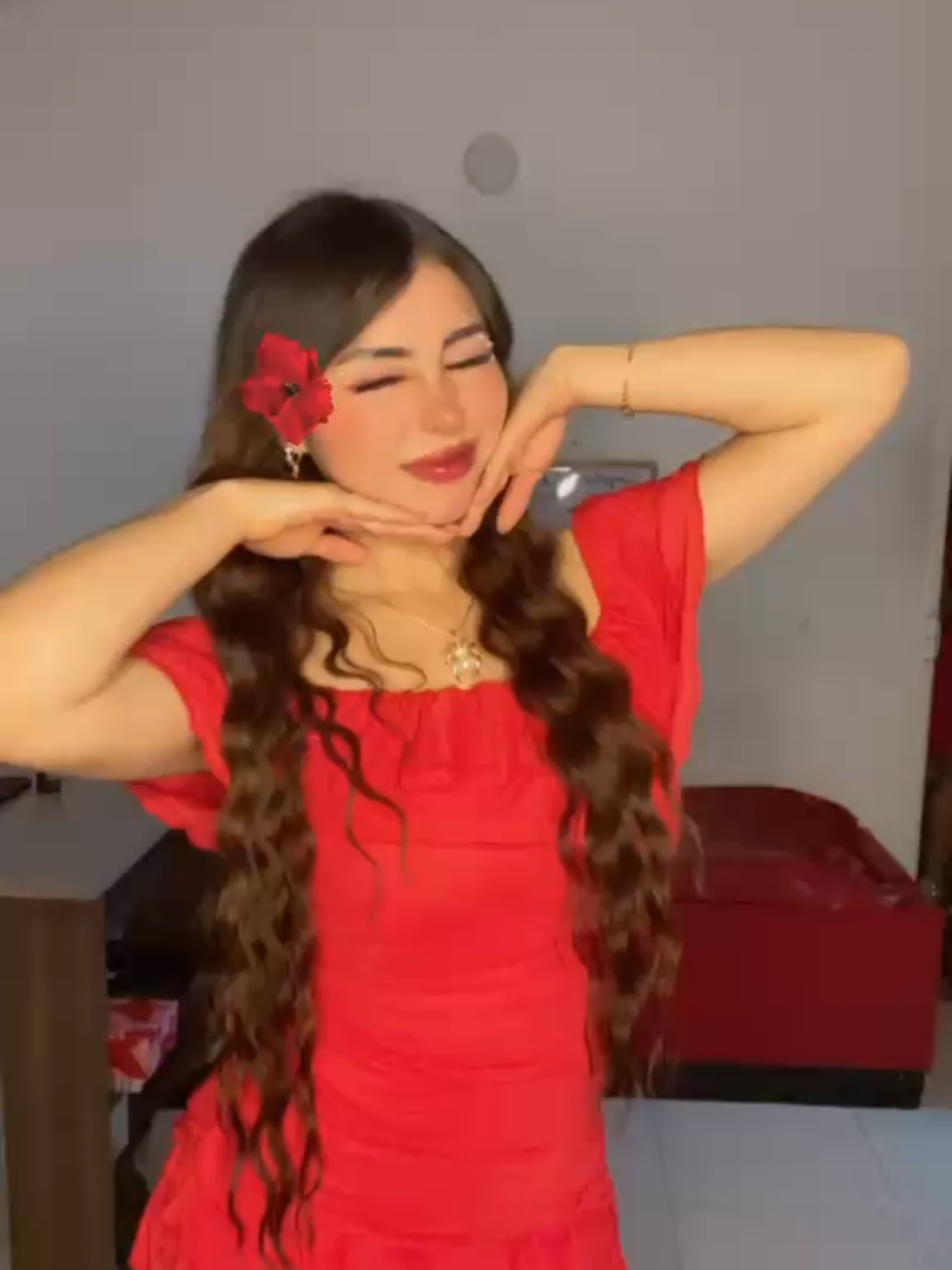 @𝓒𝓪𝓻𝓸𝓵🍒D' M