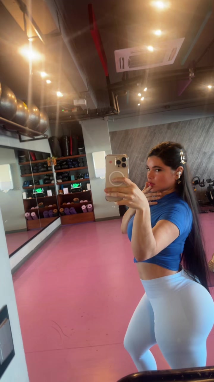 @Luciana