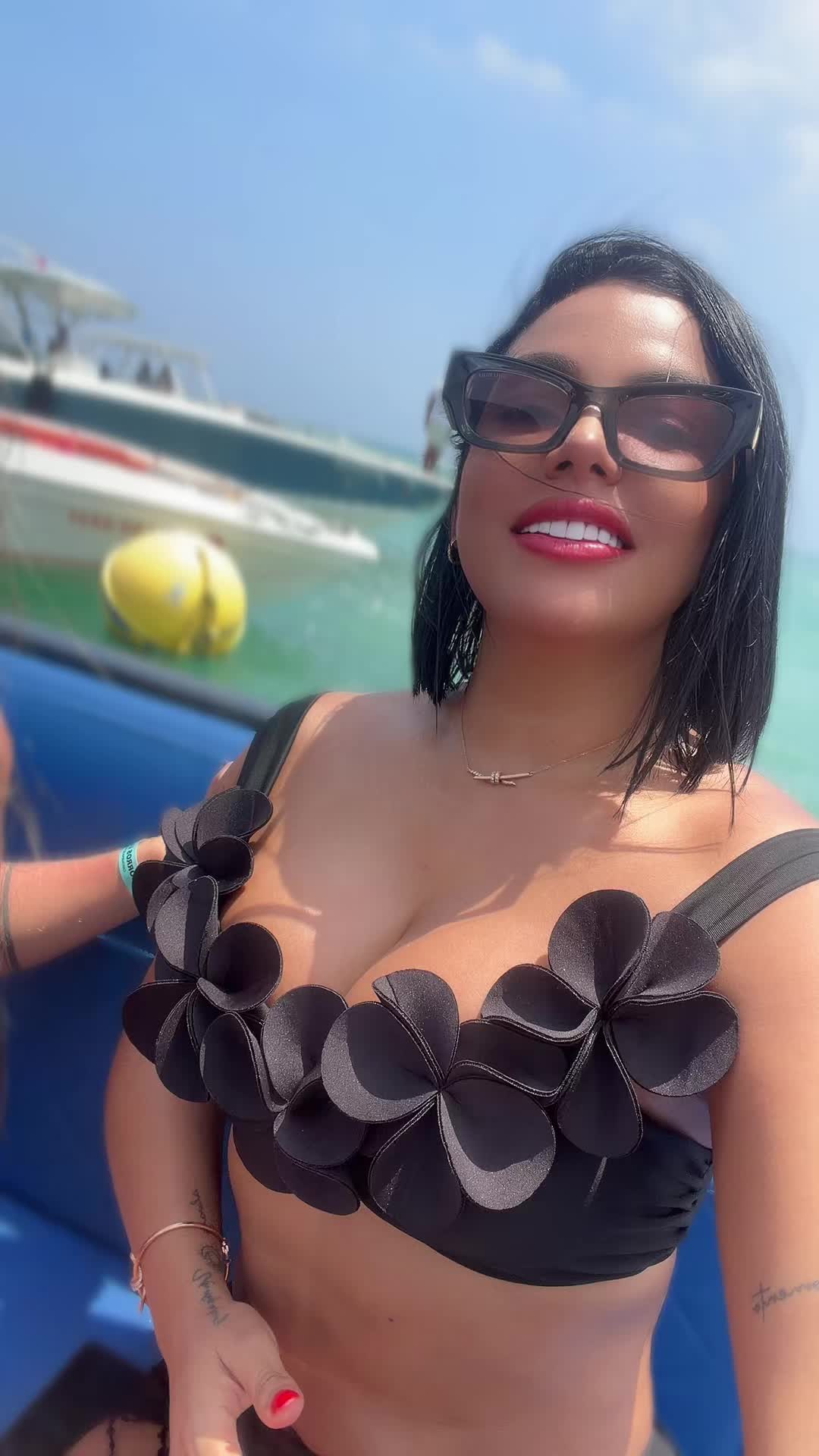 @adrihurtadob